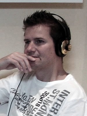 Oliver Schmitt – Sounds Of Revolution